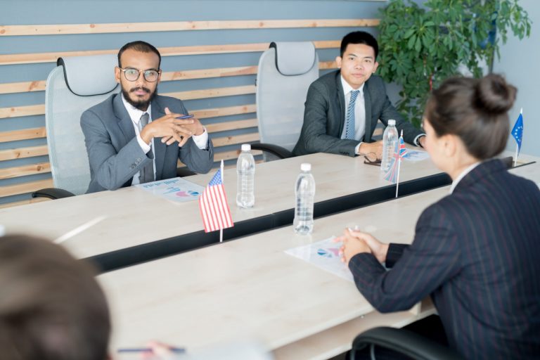 How Emotional Intelligence Impacts Negotiation Outcomes